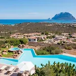 Sogno Indaco Villa Porto San Paolo (Sardinia)