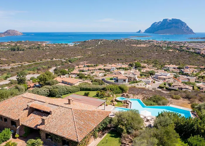 Sogno Indaco Loiri Porto San Paolo