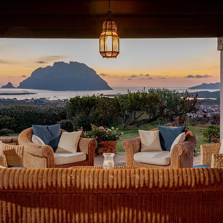 Villa Sogno Indaco Loiri Porto San Paolo