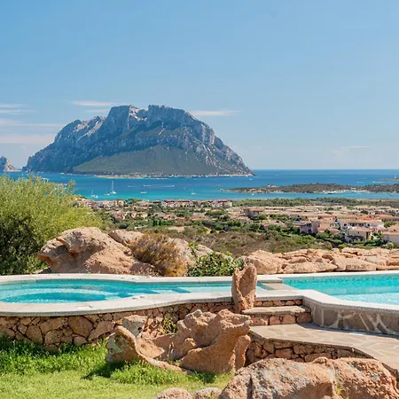 Villa Sogno Indaco Porto San Paolo (Sardinia)