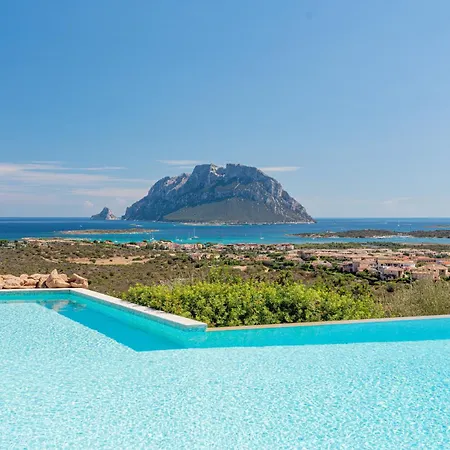 Sogno Indaco Villa Porto San Paolo (Sardinia)