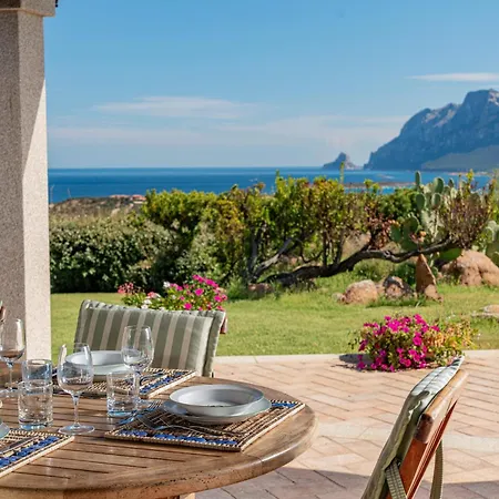 Sogno Indaco Villa Porto San Paolo (Sardinia)